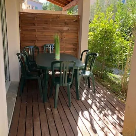 Maison En Drome Provencale * نييون